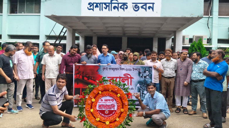 যশোরে জুলাই গণঅভ্যুত্থান দিবস উপলক্ষে ২৫০ শয্যা হাসপাতালের র‍্যালি