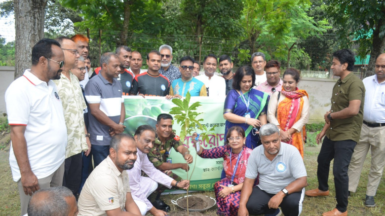 ক্যান্টনমেন্ট কলেজ যশোর অ্যালামনাই অ্যাসোসিয়েশনের বৃক্ষরোপণ কর্মসূচি অনুষ্ঠিত