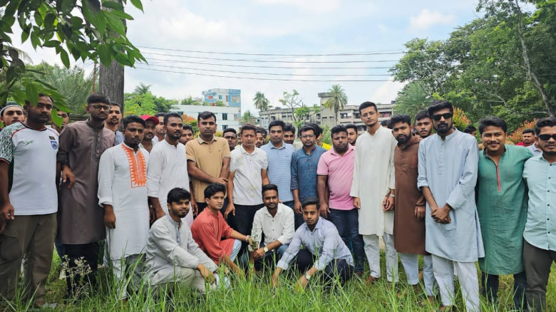 খালেদা জিয়ার জন্মদিনে যশোর জেলা ছাত্রদলের দোয়া ও বৃক্ষরোপণ