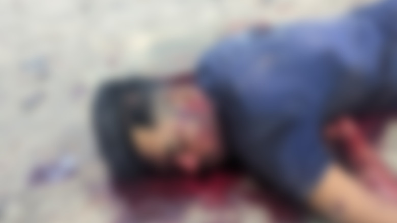 ​যশোরে প্রকাশ্যে যুবককে ছুরিকাঘাতে হত্যা