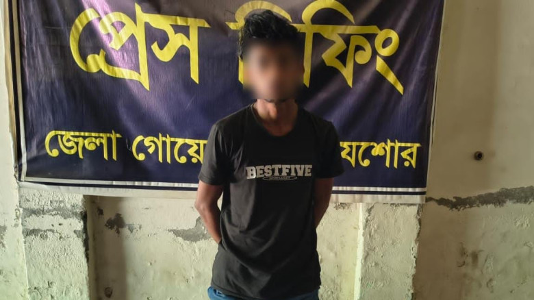 কৃষকদের ৪ দফা দাবিতে যশোরে বিক্ষোভ ও স্মারকলিপি পেশ