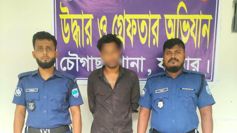 যশোর পৌরসভার দুই ওয়ার্ডে রাস্তা-ড্রেন নির্মাণ কাজের উদ্বোধন