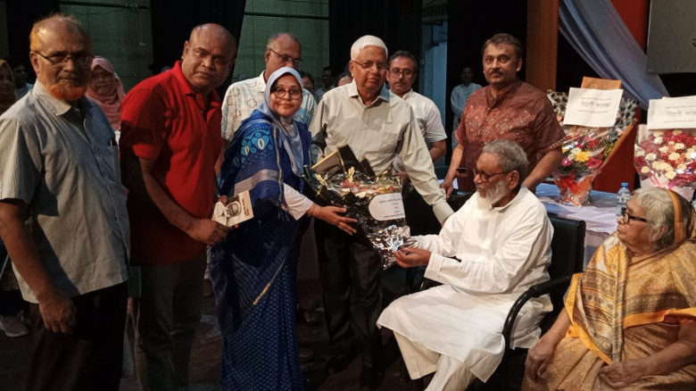 দুর্নীতির কারণে জনগণ সরকারি সুবিধা থেকে বঞ্চিত হচ্ছে: অধ্যাপক গোলাম রসুল এমপি