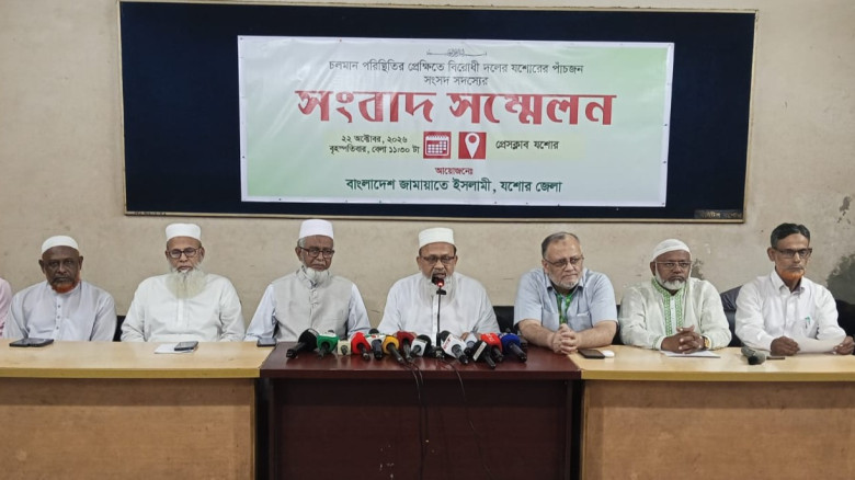 যশোরে সার ডিলার নিয়োগে অনিয়ম ও দুর্নীতির অভিযোগ, প...