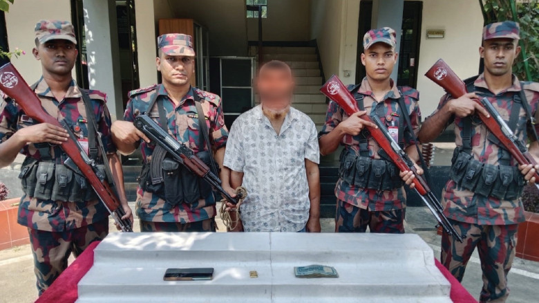 শংকরপুরে গৃহবধূ শারমিনের রহস্যমৃত্যু: পরিবারের দাবি হত্যা, স্বামীর দাবি আত্মহত্যা